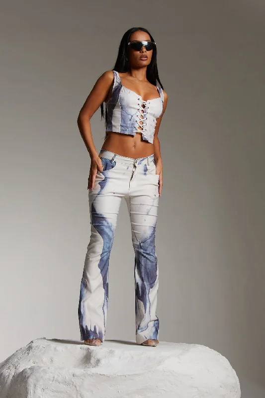 fit-and-flare-trousers-in-myth