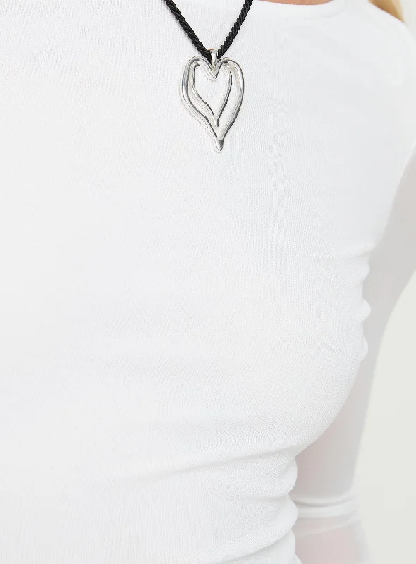 lukea-long-sleeve-bodysuit-white lukea-long-sleeve-bodysuit-white